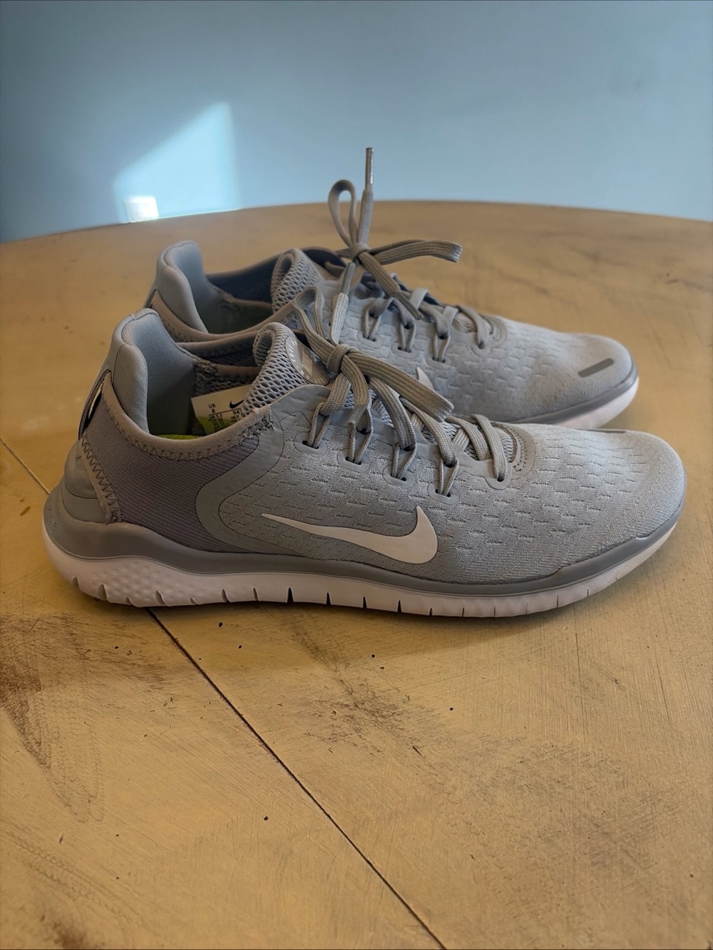 Women’s Nike Free RN 2018 Wolf Grey Black White 942837-003 Running Size 8US
